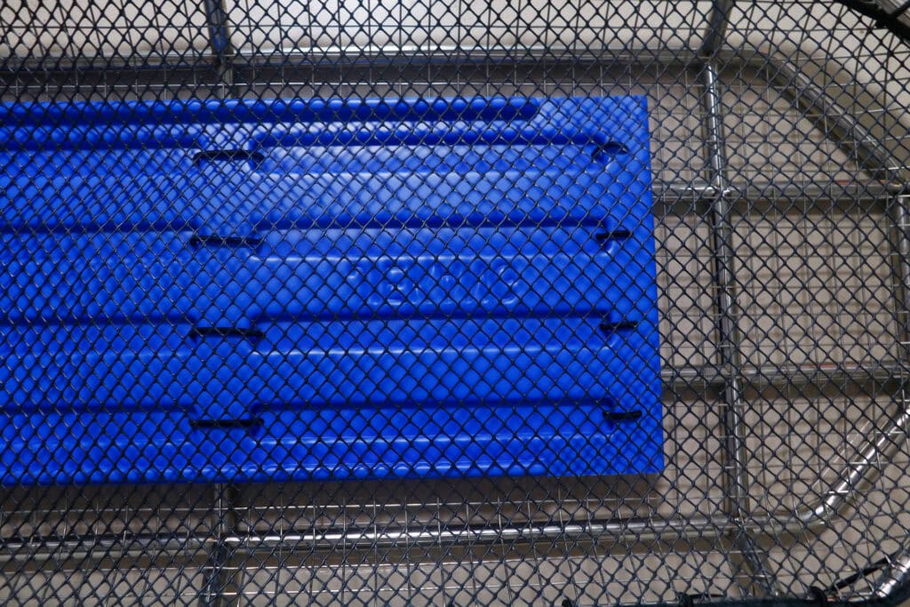 Stokes basket